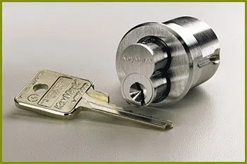 Miami Doors And Locksmith Miami, FL 305-744-5505 - 10a-re-key-locks