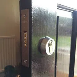Miami Doors And Locksmith Miami, FL 305-744-5505 Miami Doors And Locksmith Miami, FL 305-744-5505 - home-ls-01